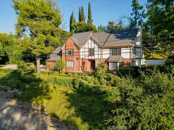 20410 E Holt Avenue, Covina, CA 91724