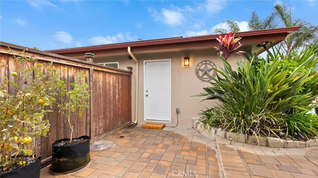 Claremont, CA 91711,330 Teasdale Drive