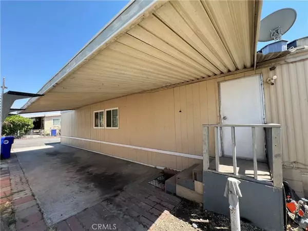 Fontana, CA 92335,17333 Valley #140E