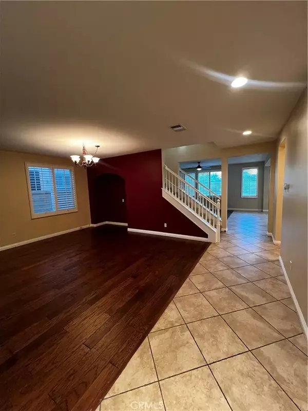 Eastvale, CA 92880,7090 Cottage Grove Drive