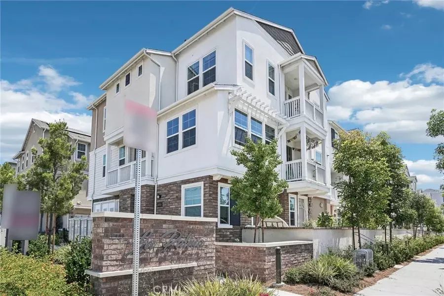 1040 N Anaheim Boulevard #1, Anaheim, CA 92801