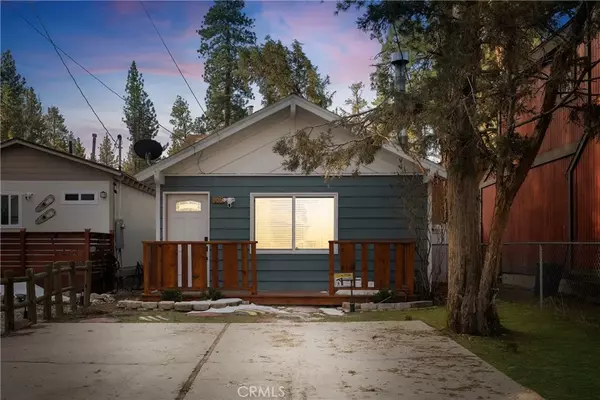 906 W Aeroplane Boulevard, Big Bear City, CA 92314