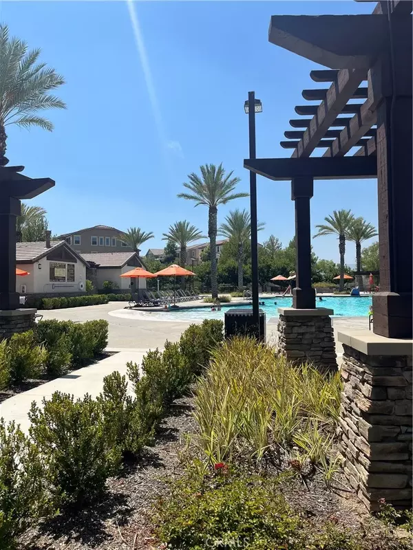 Lake Elsinore, CA 92532,24417 PERIWINKLE