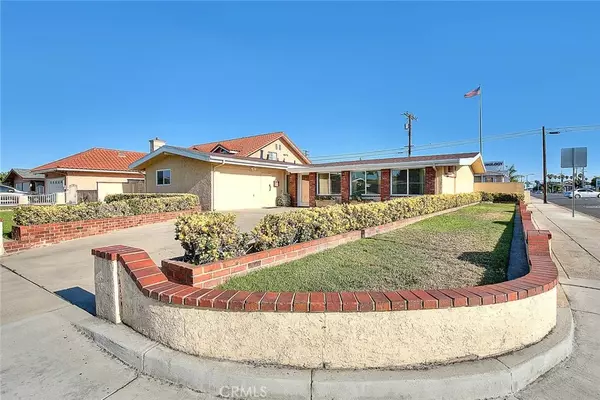 Fullerton, CA 92833,1746 W Southgate Avenue