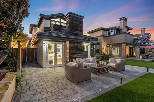 Huntington Beach, CA 92648,1915 Pine St