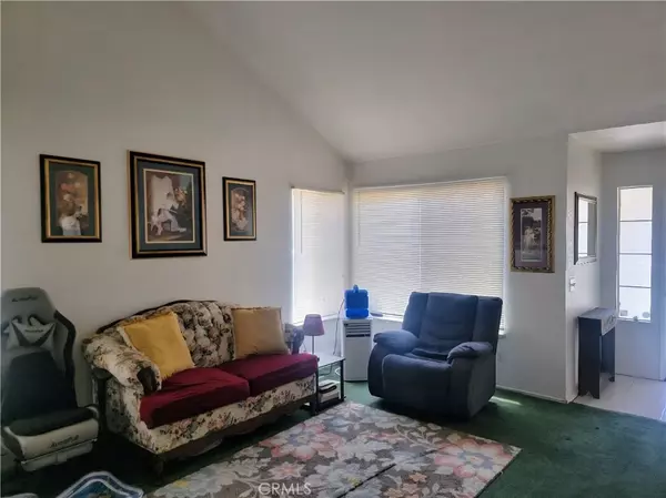 15750 Fiddleleaf Road, Fontana, CA 92337