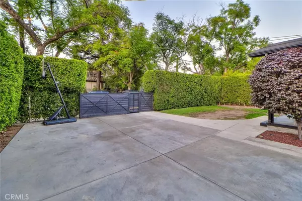 Pasadena, CA 91103,260 Del Monte Street