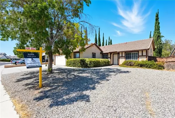 14698 King Canyon Road, Victorville, CA 92392