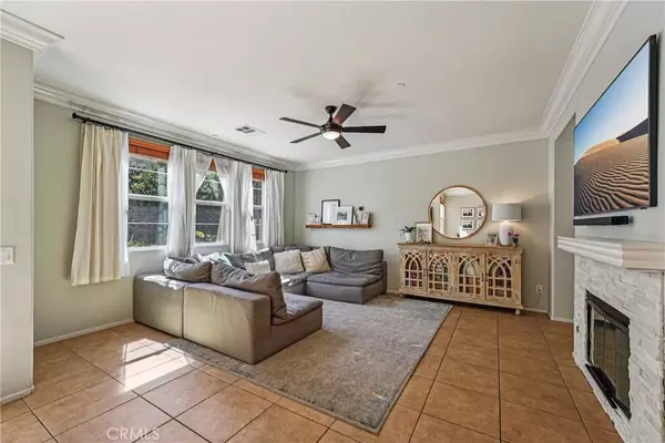 Murrieta, CA 92563,28298 Socorro Street #107