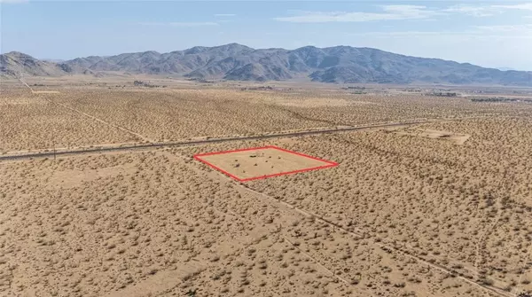 Apple Valley, CA 92308,10425 Laguna Seca