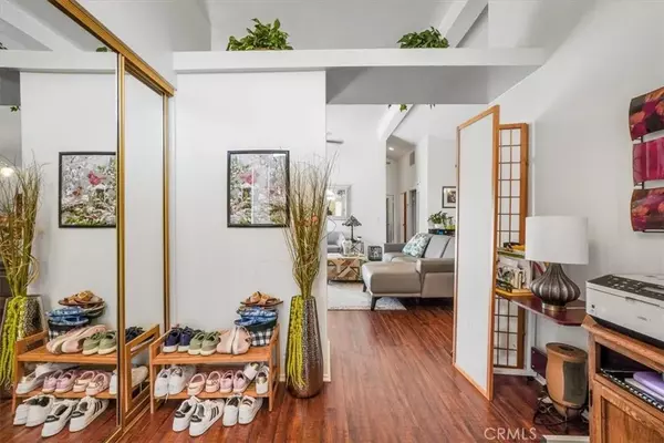 Canyon Country, CA 91351,20053 Northcliff