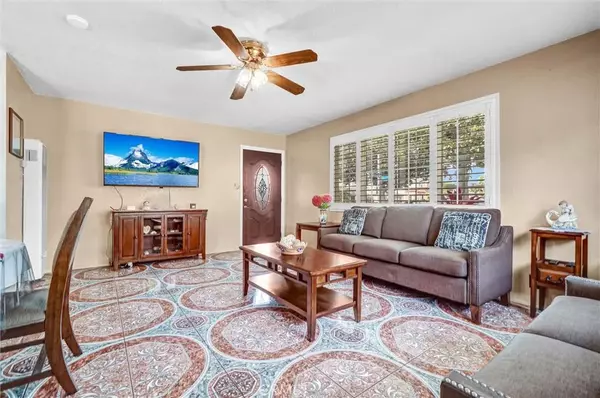 Long Beach, CA 90810,2300 Gale Avenue