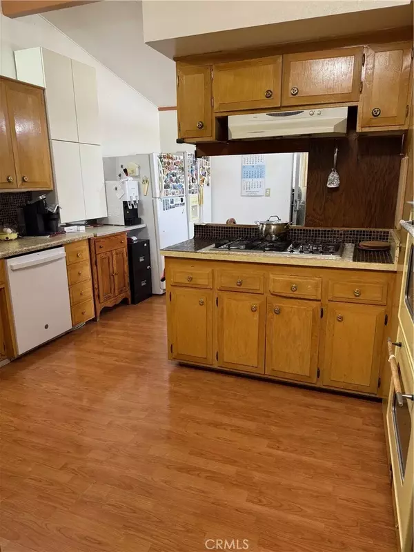 Upland, CA 91786,1339 W 11th Street