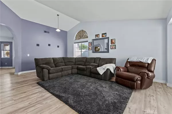 Hemet, CA 92545,671 Zinnia Street