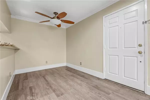 Van Nuys, CA 91406,7035 Woodley Avenue #113