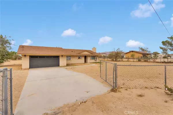 Apple Valley, CA 92308,22612 Viento Road