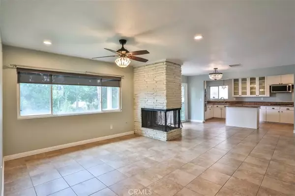 Upland, CA 91786,1221 Grove Avenue