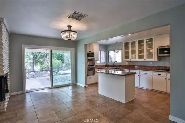 Upland, CA 91786,1221 Grove Avenue