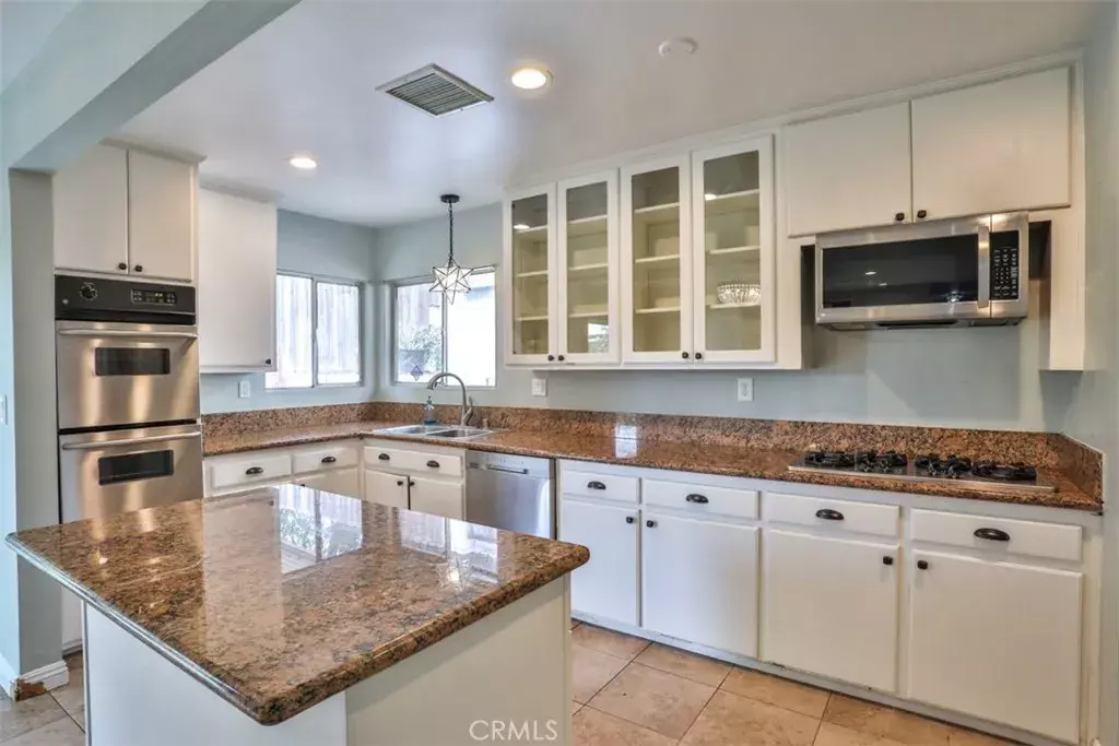 Upland, CA 91786,1221 Grove Avenue
