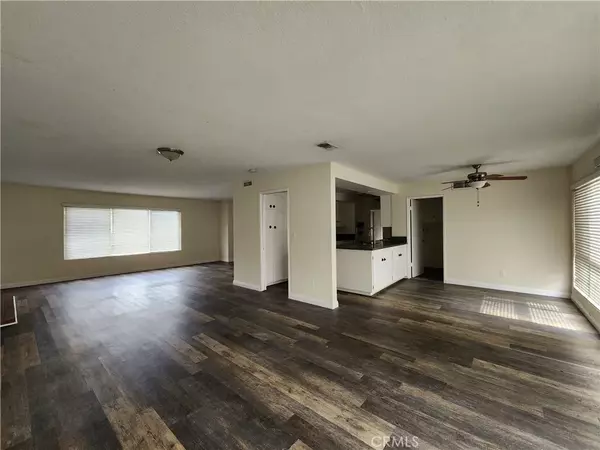 El Monte, CA 91732,11654 Roseglen Street