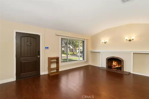 Los Angeles, CA 90047,1956 W 84th Place