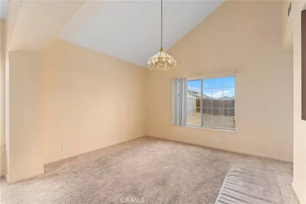 Victorville, CA 92392,13986 Rogers Lane