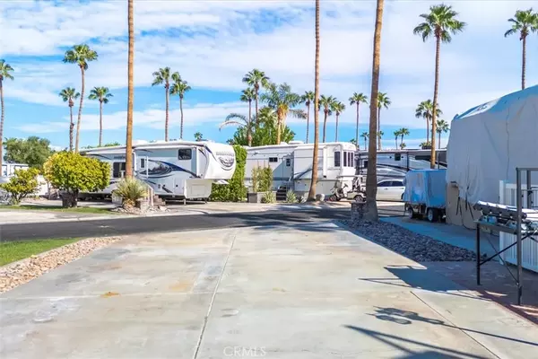Cathedral City, CA 92234,69411 Ramon