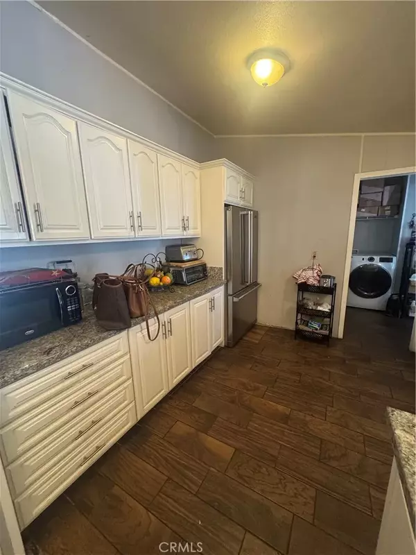 Montclair, CA 91763,4361 Mission #121