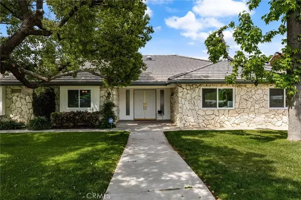 36608 Oak Ridge Drive, Yucaipa, CA 92399