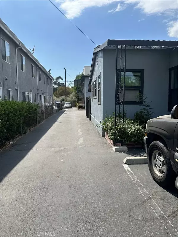 Los Angeles, CA 90042,250 S Avenue 55 #4