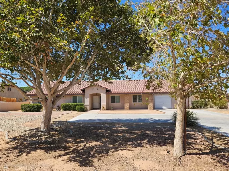 13130 Kiowa, Apple Valley, CA 92308