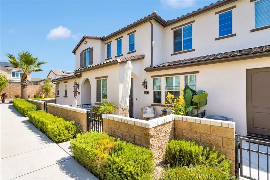 Fontana, CA 92336,5604 Altamura Way #2