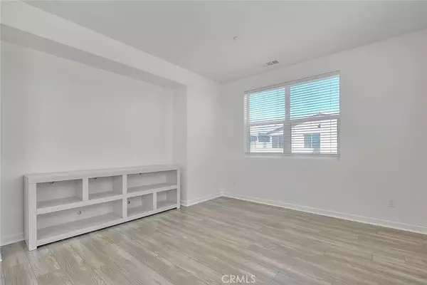 Fontana, CA 92336,15820 Caterpillar Drive