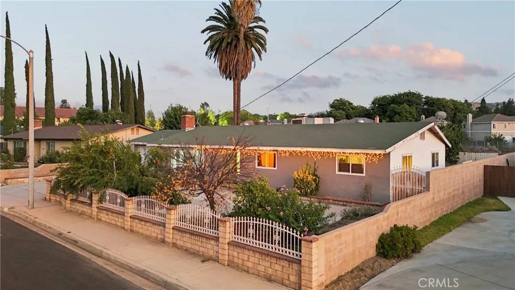 25505 Van Leuven Street, Loma Linda, CA 92354