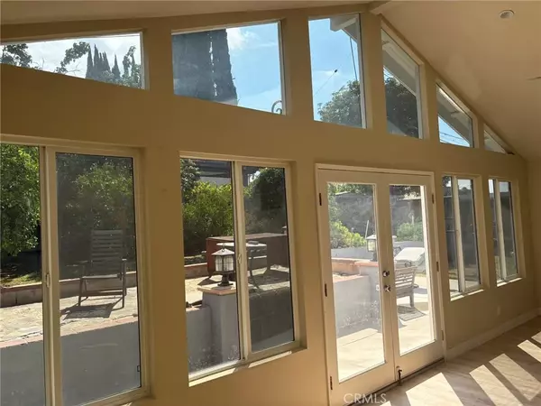 La Verne, CA 91750,2206 Stratford Way