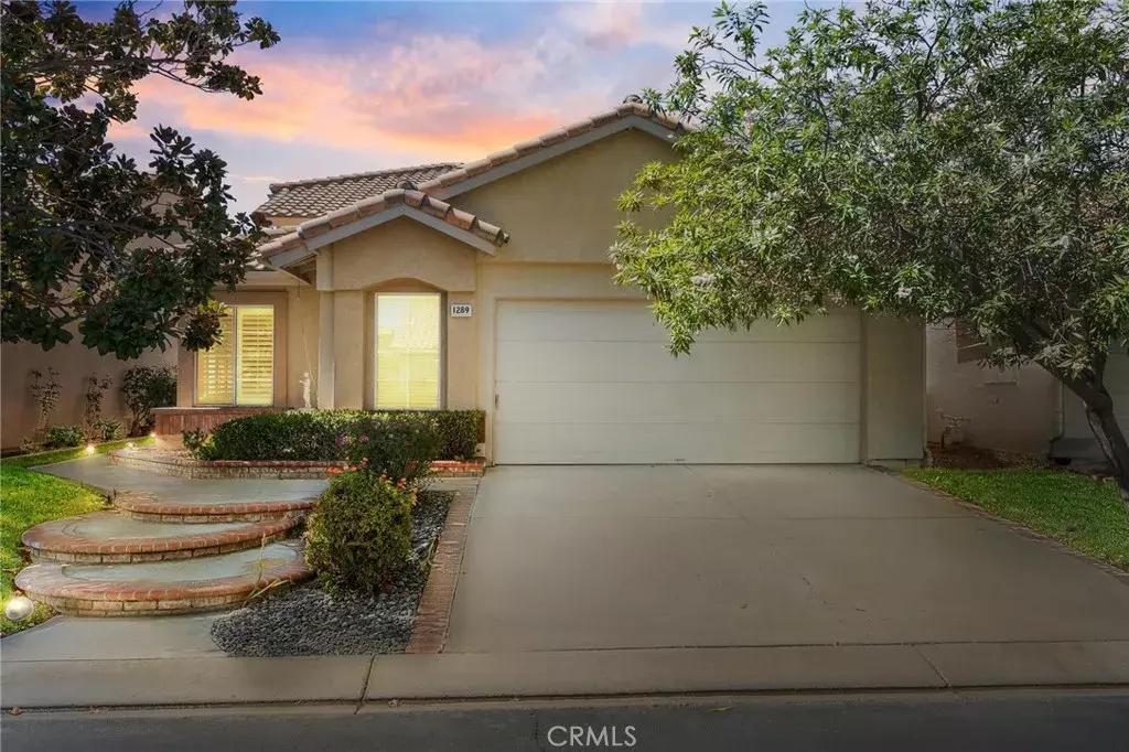 Banning, CA 92220,1289 Green Island Street
