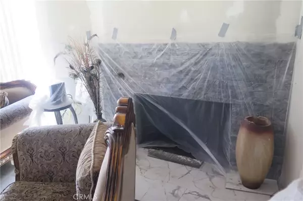 Apple Valley, CA 92308,13288 Choco Road