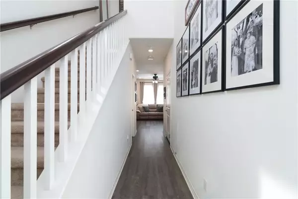 Eastvale, CA 92880,5869 Oatfield