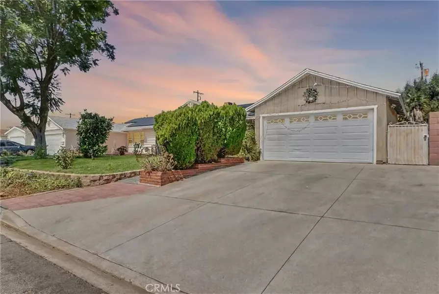 449 E Haltern, Glendora, CA 91740