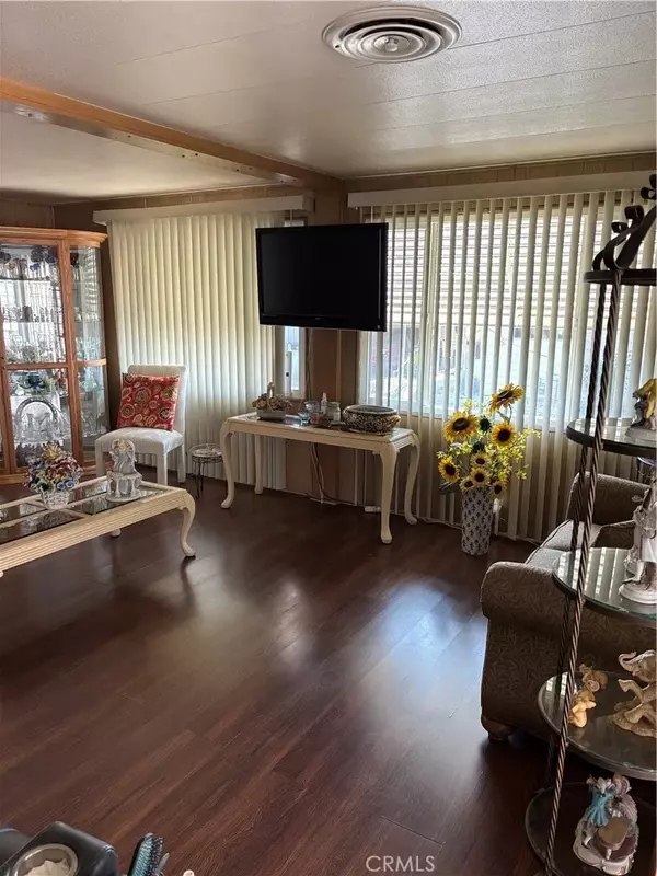 Pomona, CA 91767,301 E Foothill #24