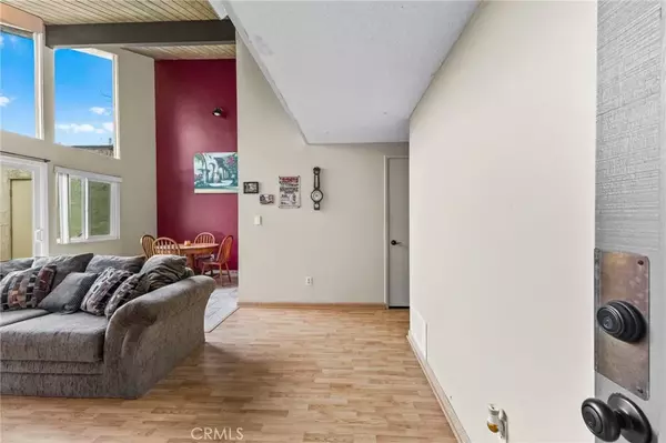 Upland, CA 91786,247 Sinclair