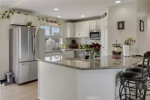 Hesperia, CA 92345,17357 Capri St