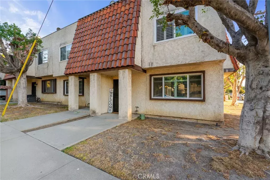 La Puente, CA 91744,15900 Rowland Street