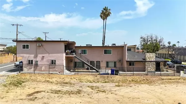Rialto, CA 92376,264 W Jackson Street