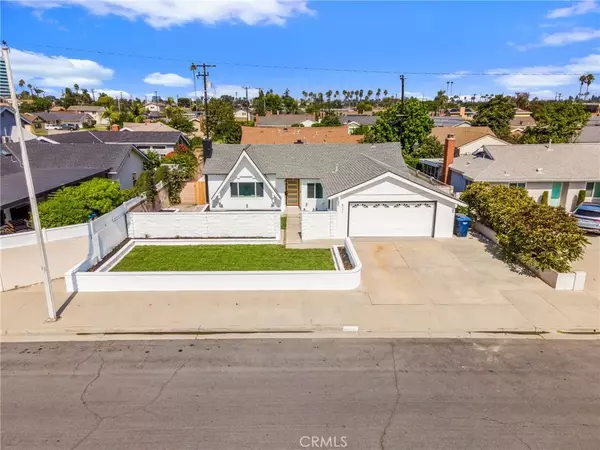 8171 Holland Drive, Huntington Beach, CA 92647