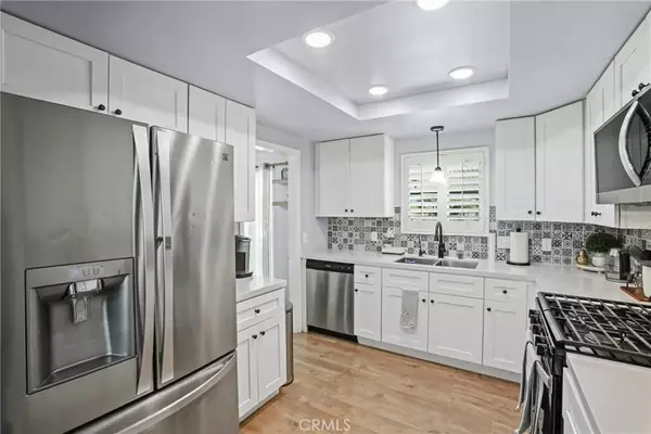 Riverside, CA 92503,10202 Keller