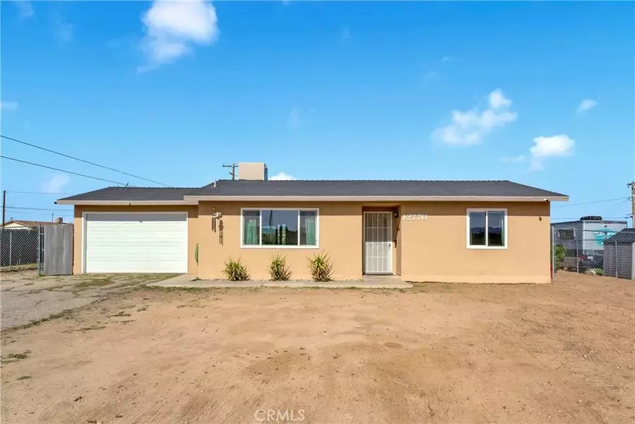 12770 Lakota Road, Apple Valley, CA 92308
