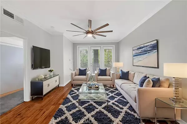 Irvine, CA 92612,2243 Martin #107