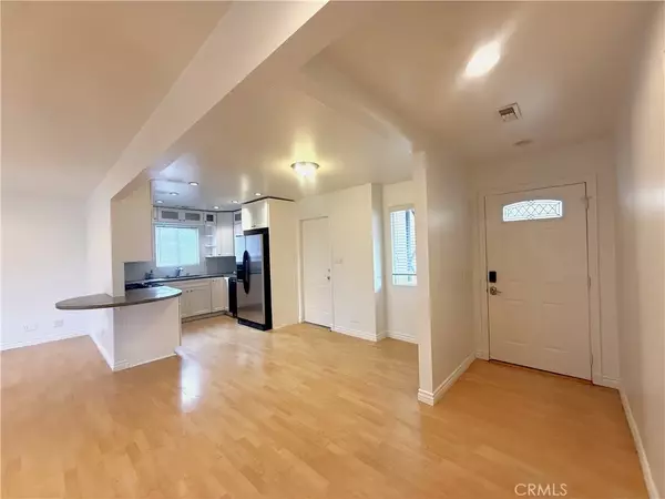 San Diego, CA 92114,7004 La Sena