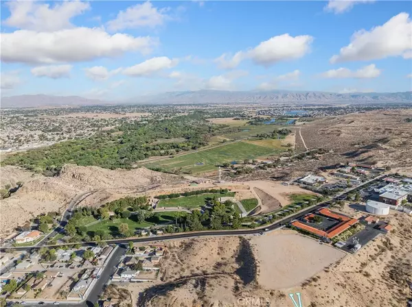 Victorville, CA 92395,0 11th